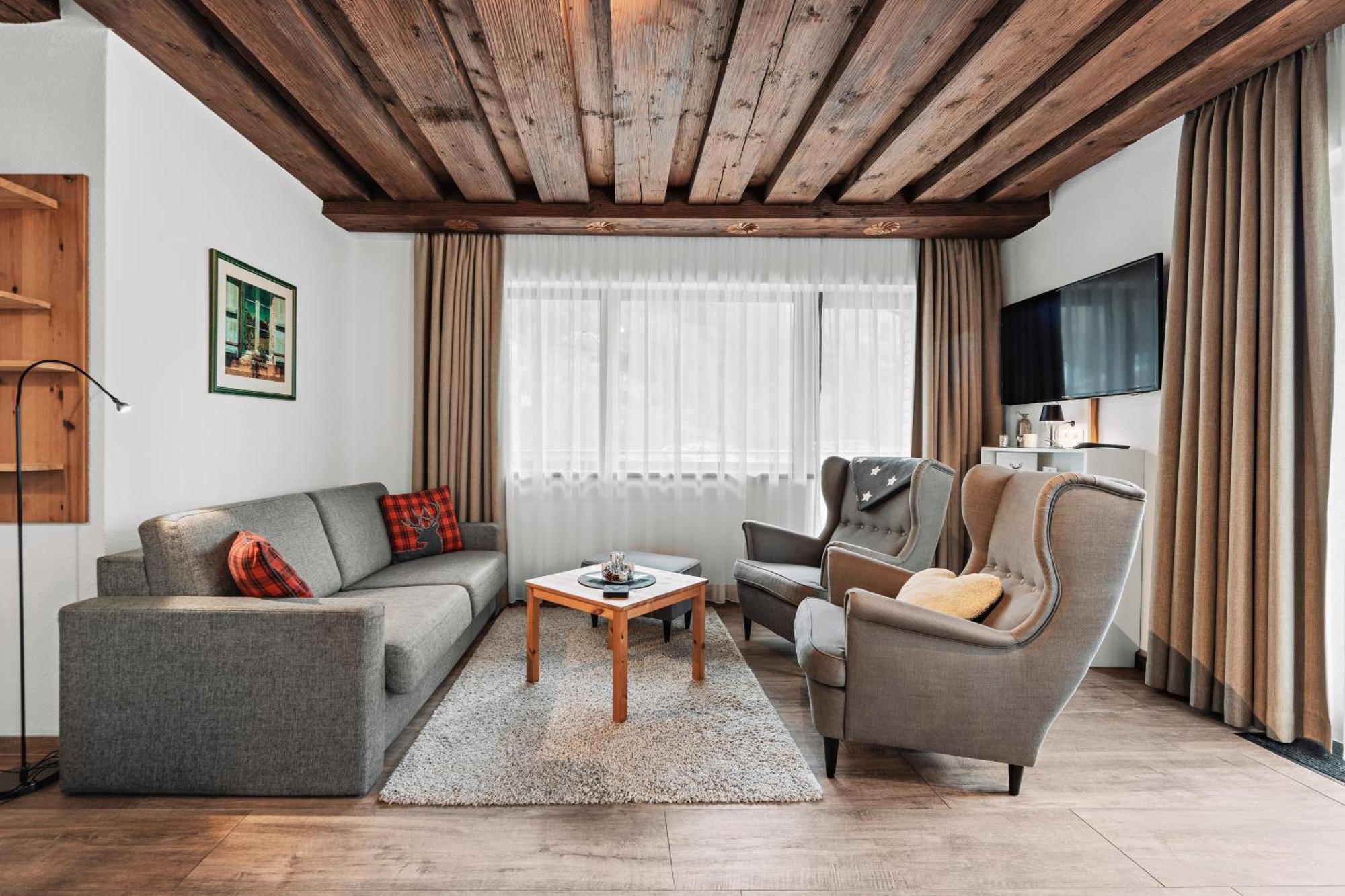 Herzblut Wohlfuehl Appartements Эц Экстерьер фото